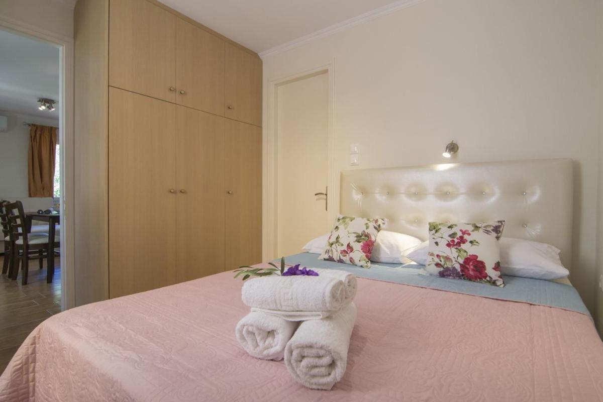 Appartement Yannis Nest à Lákka Extérieur photo